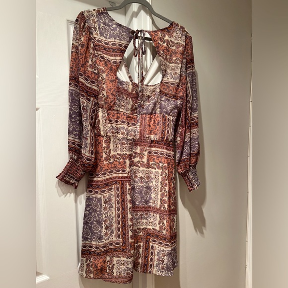 JULIA JORDAN V Neck Paisley Fit and Flare Dress Size 8. NWT - Picture 5 of 11